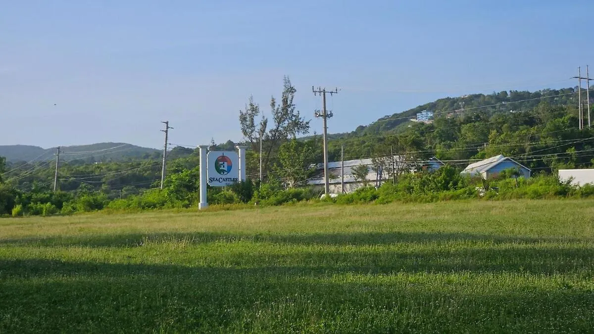 Private 2 Bedroom - Pool N Beach 205A Montego Bay Giamaica